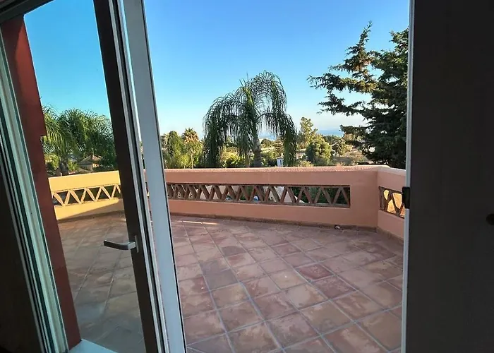With A Private Pool Вілла *